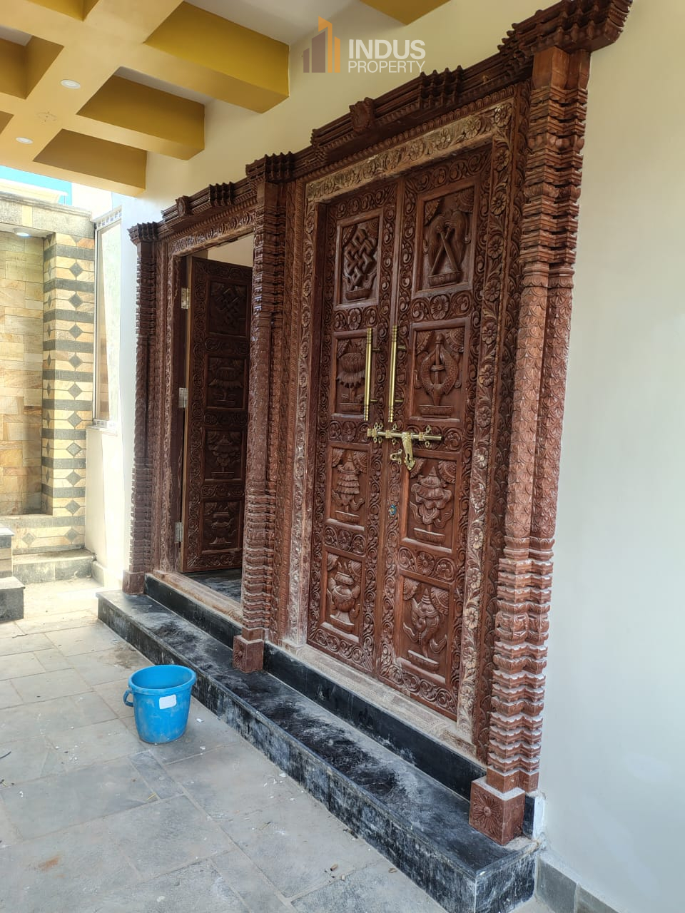 property-image
